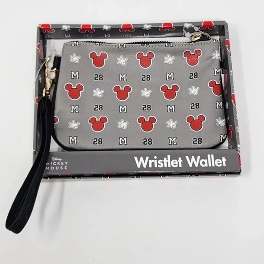 Disney Mickey‎ Mouse Wristlet Wallet New